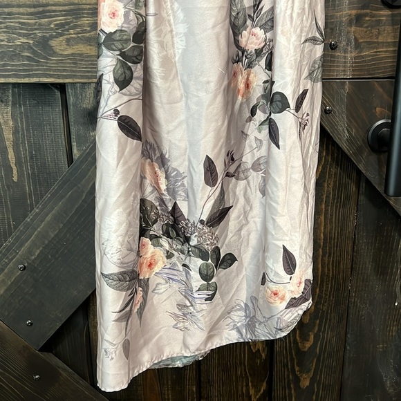 Sheike Halter Dress 8 Grey Silver Floral Satin Maxi Midi Boho Open Back Tie - Picture 8 of 11